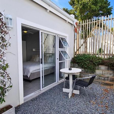 איסט לונדון Second Best Accommodation מראה חיצוני תמונה