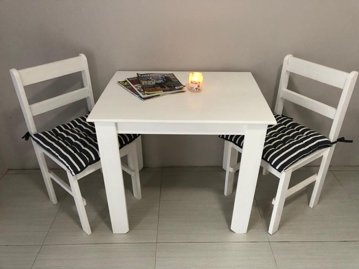איסט לונדון Second Best Accommodation מראה חיצוני תמונה
