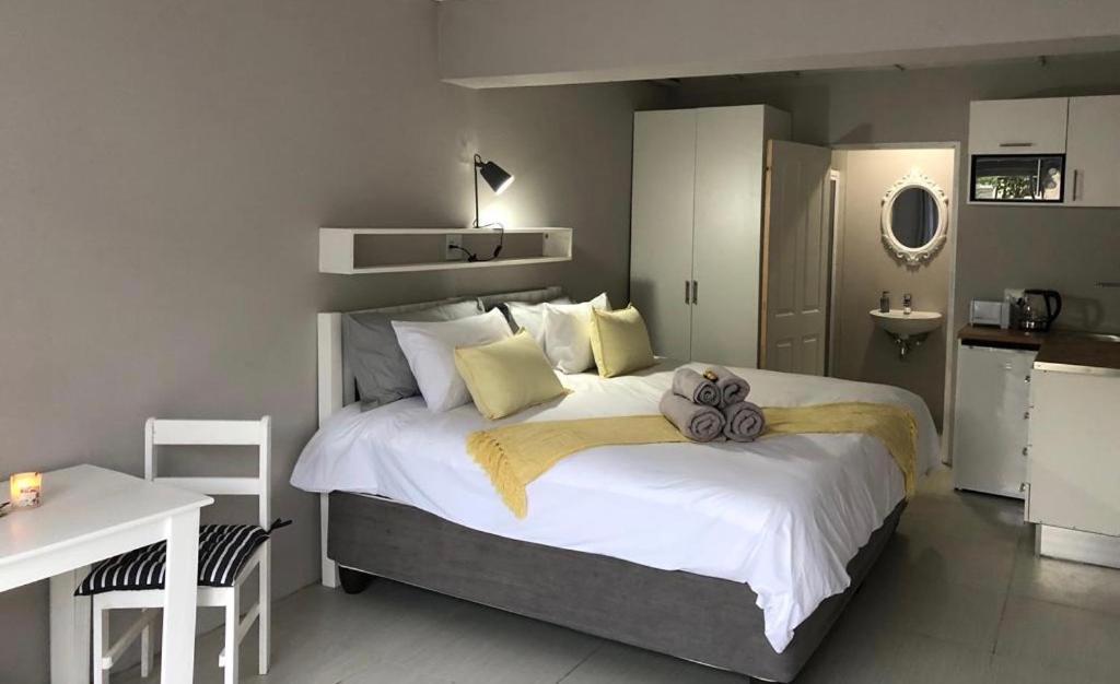 איסט לונדון Second Best Accommodation מראה חיצוני תמונה